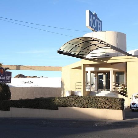American Inn Hotel & Suites Parral Exterior photo